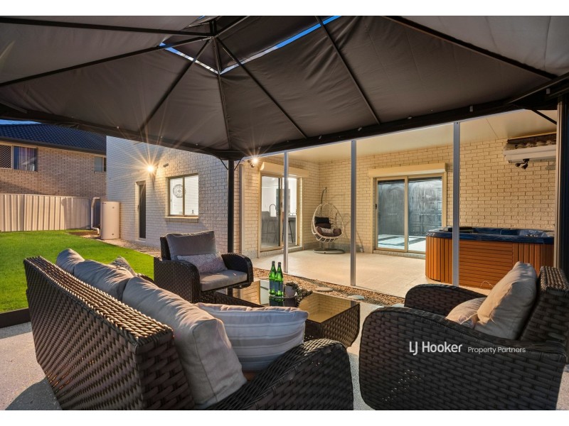 11 Wisteria Place, Calamvale QLD 4116