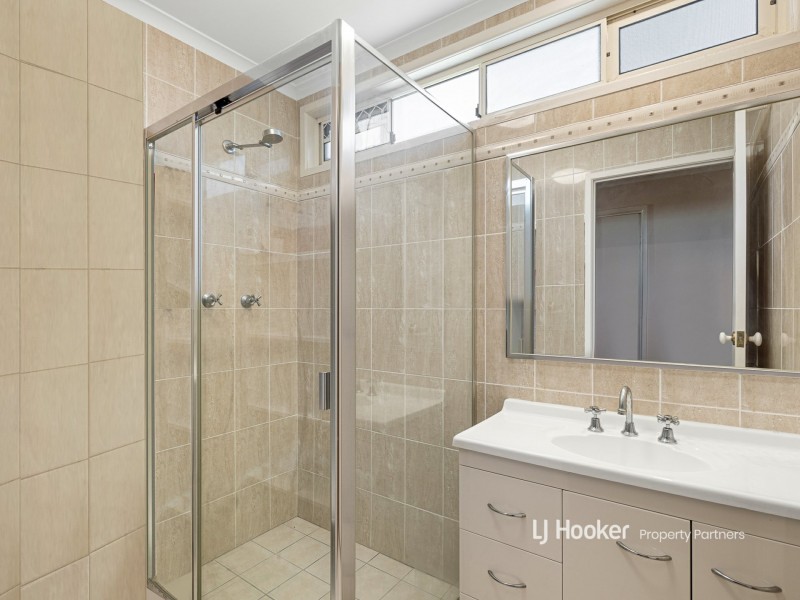 38 Thomson Street, Greenslopes QLD 4120