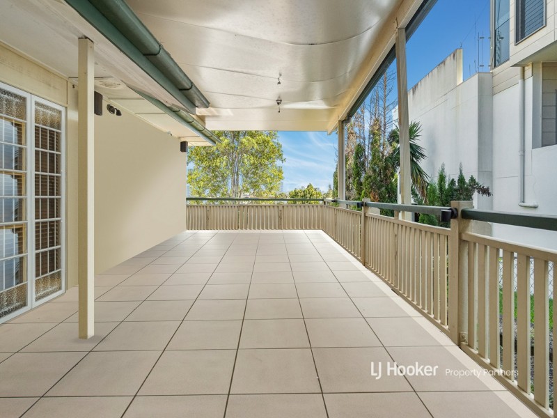 38 Thomson Street, Greenslopes QLD 4120