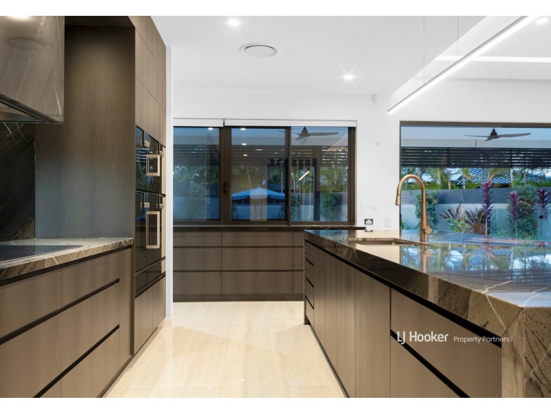 12 Wilonda Street, Robertson QLD 4109