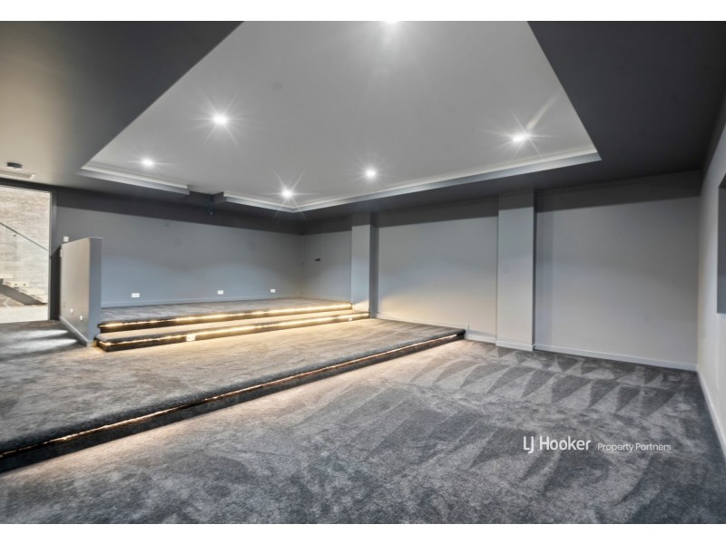 12 Wilonda Street, Robertson QLD 4109