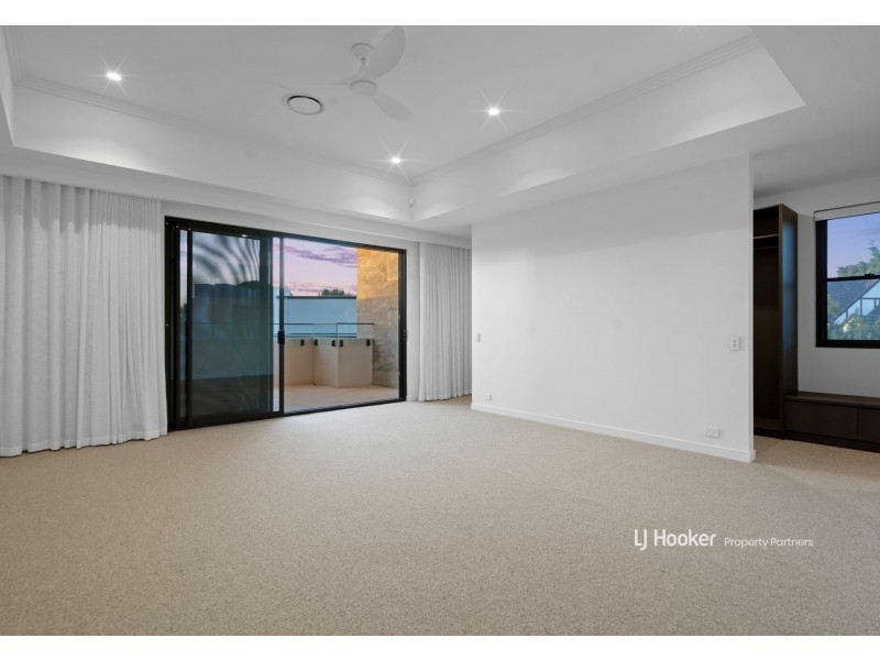 12 Wilonda Street, Robertson QLD 4109