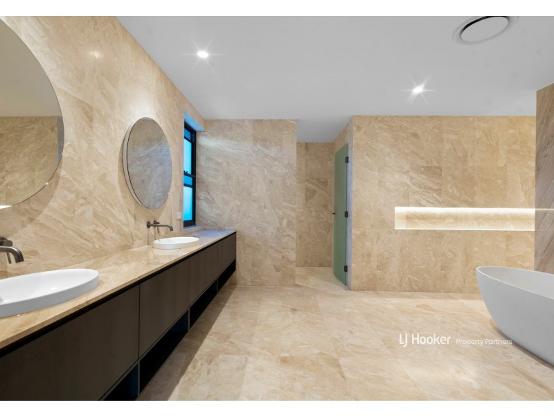 12 Wilonda Street, Robertson QLD 4109