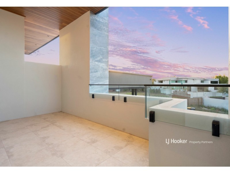 12 Wilonda Street, Robertson QLD 4109