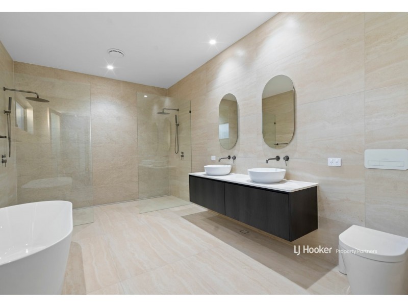 12 Wilonda Street, Robertson QLD 4109