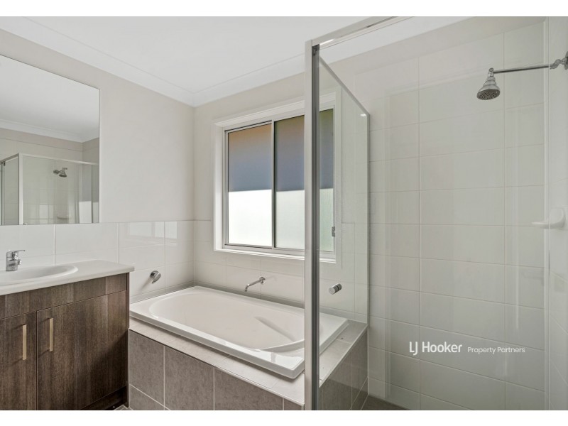 42 Koel Street, Pallara QLD 4110