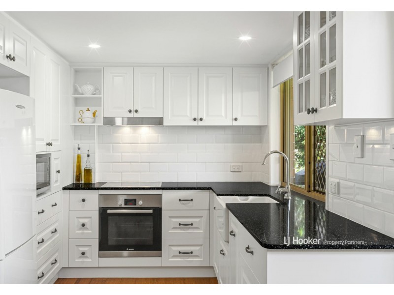 9/15 Erindale Close, Wishart QLD 4122