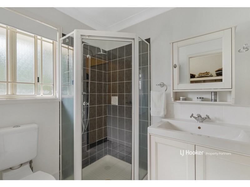 9/15 Erindale Close, Wishart QLD 4122