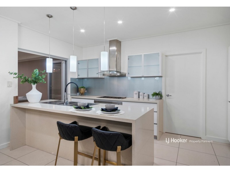 2/16 Adios Close, Sunnybank Hills QLD 4109