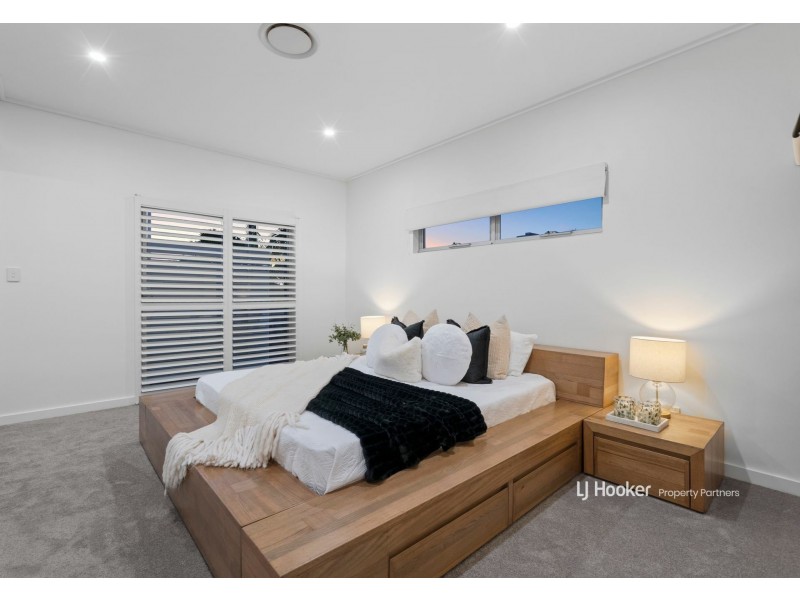 2/16 Adios Close, Sunnybank Hills QLD 4109