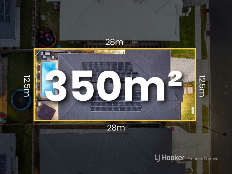 33 Grevillea Way, Park Ridge QLD 4125