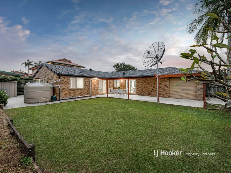 9 Westminster Way, Wishart QLD 4122