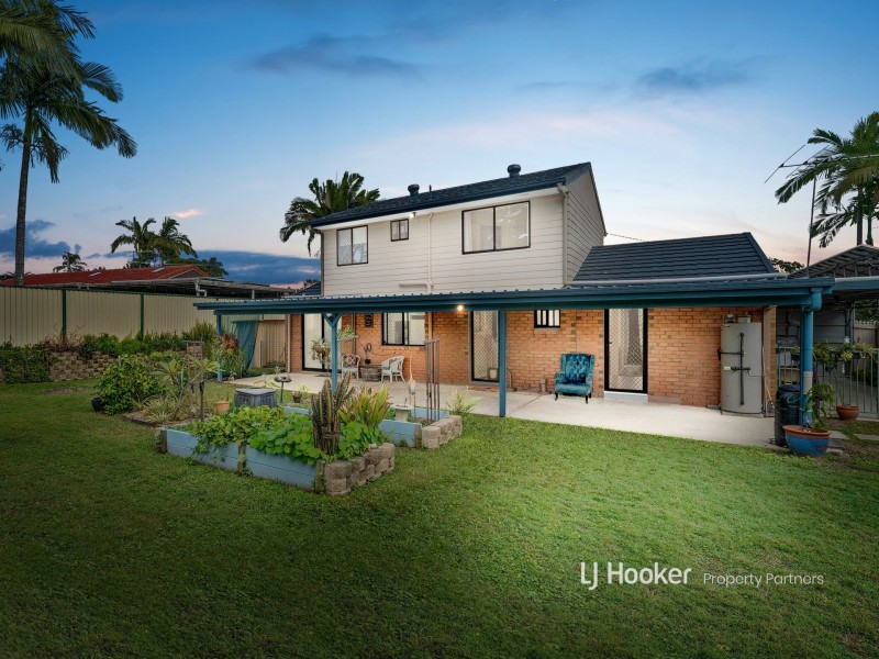 9 Regency Drive, Regents Park QLD 4118