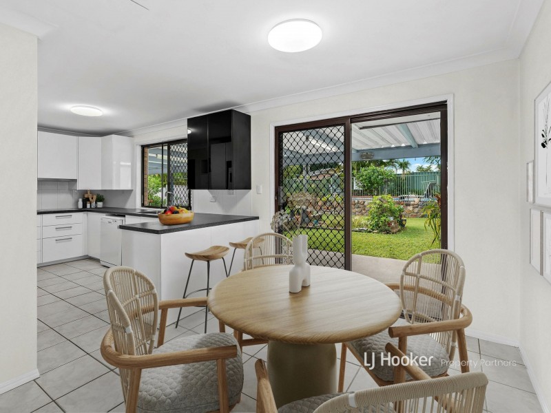 9 Regency Drive, Regents Park QLD 4118