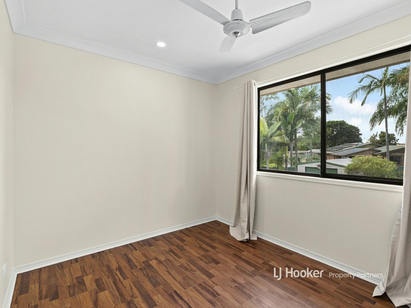 9 Regency Drive, Regents Park QLD 4118