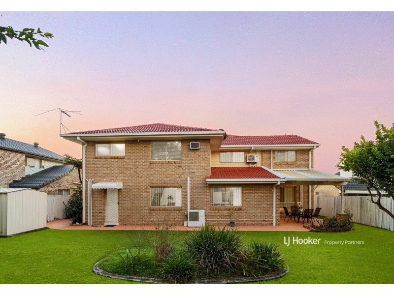 88 Blue Grass Crescent, Eight Mile Plains QLD 4113