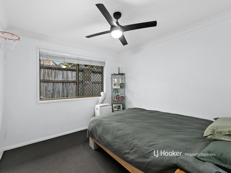 29 Blue Grass Crescent, Eight Mile Plains QLD 4113