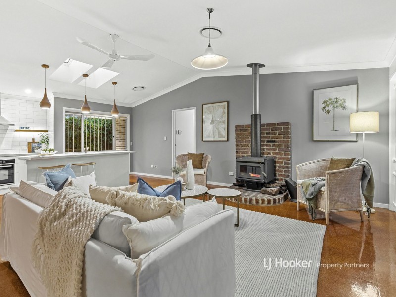 72 Greenwood Street, Wishart QLD 4122