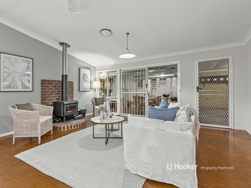 72 Greenwood Street, Wishart QLD 4122