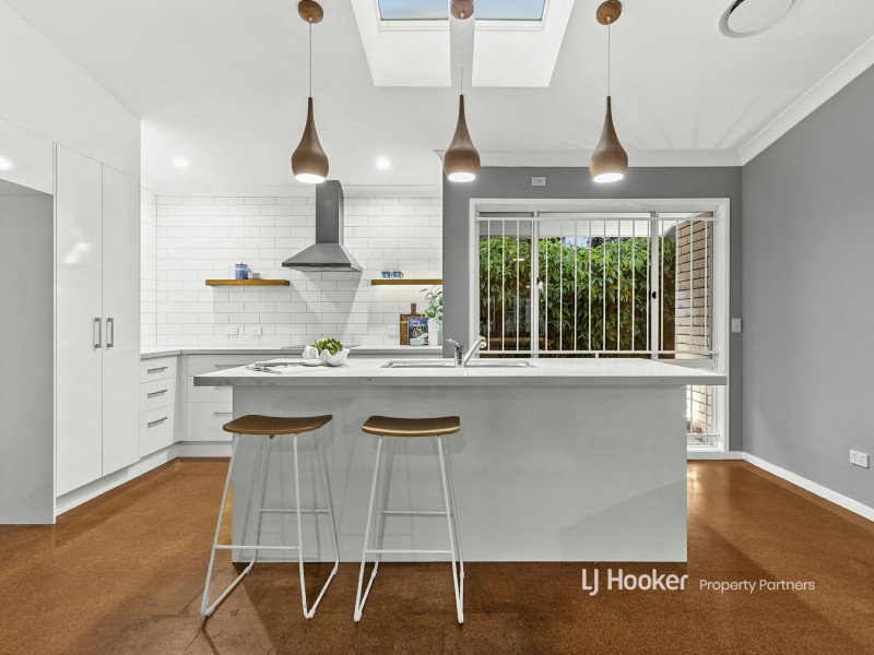 72 Greenwood Street, Wishart QLD 4122