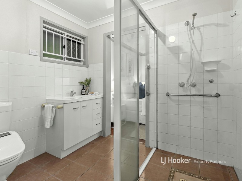 72 Greenwood Street, Wishart QLD 4122