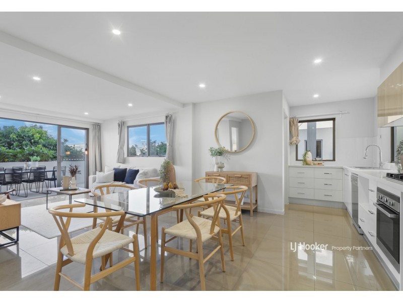 2107/1-5 Cremin Street, Upper Mount Gravatt QLD 4122