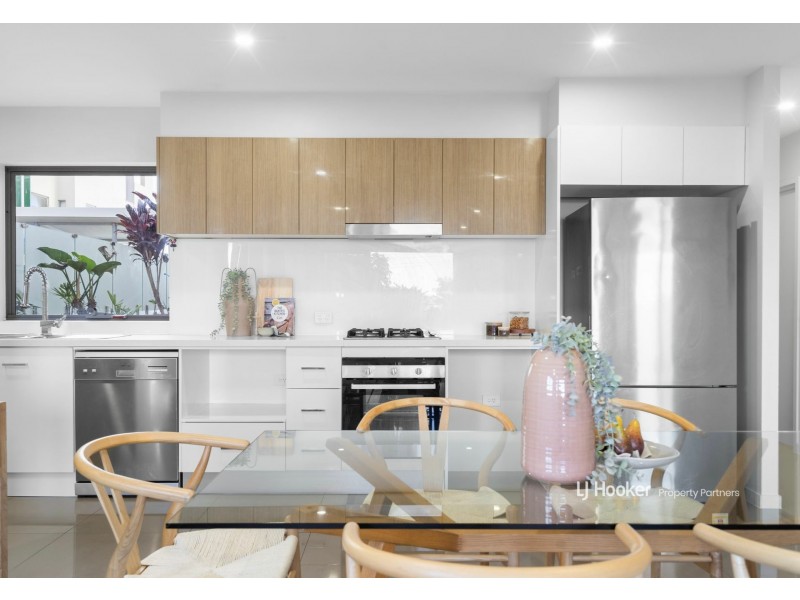 2107/1-5 Cremin Street, Upper Mount Gravatt QLD 4122