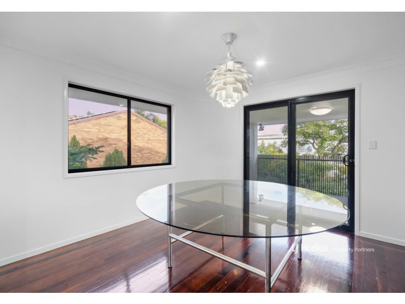 10 Cosmic Street, Robertson QLD 4109