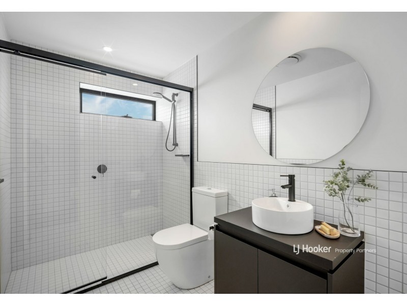 6/2 Laver Street, Macgregor QLD 4109