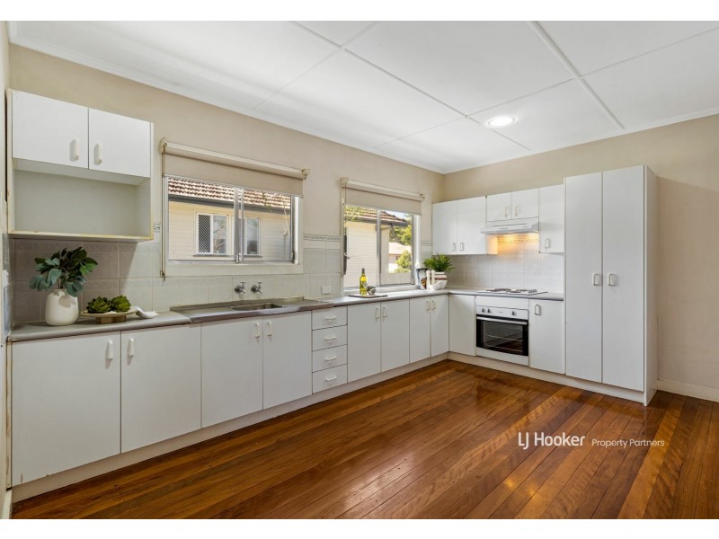 42 Canterbury Street, Mount Gravatt East QLD 4122