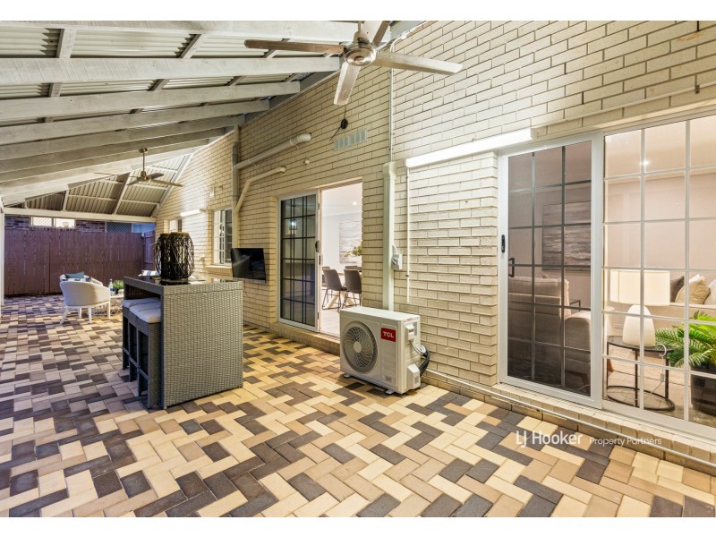 10 Orania Crescent, Calamvale QLD 4116