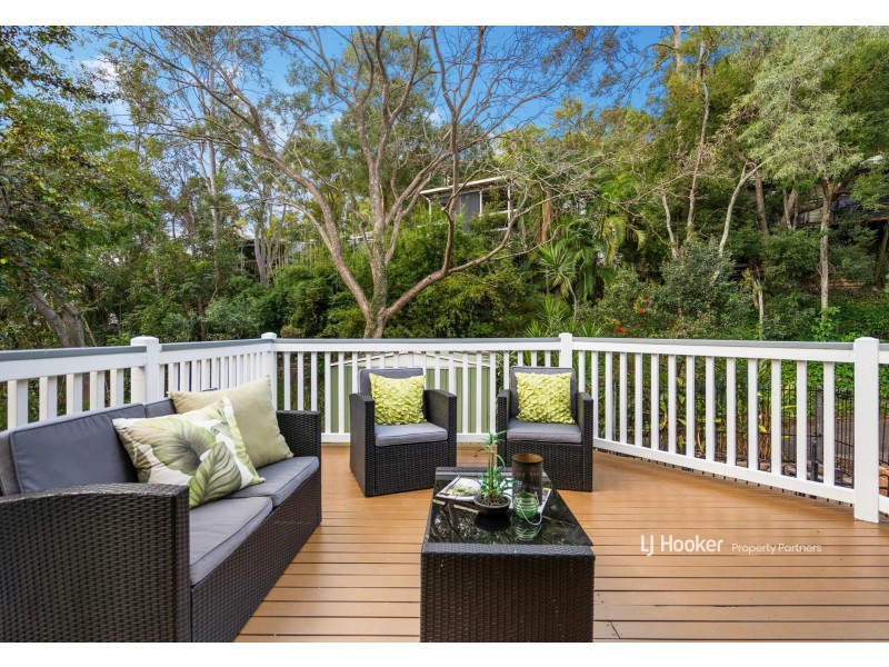 7 Odessa Street, Holland Park West QLD 4121