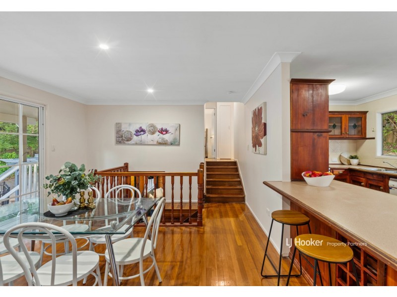 7 Odessa Street, Holland Park West QLD 4121