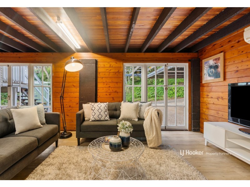 7 Odessa Street, Holland Park West QLD 4121