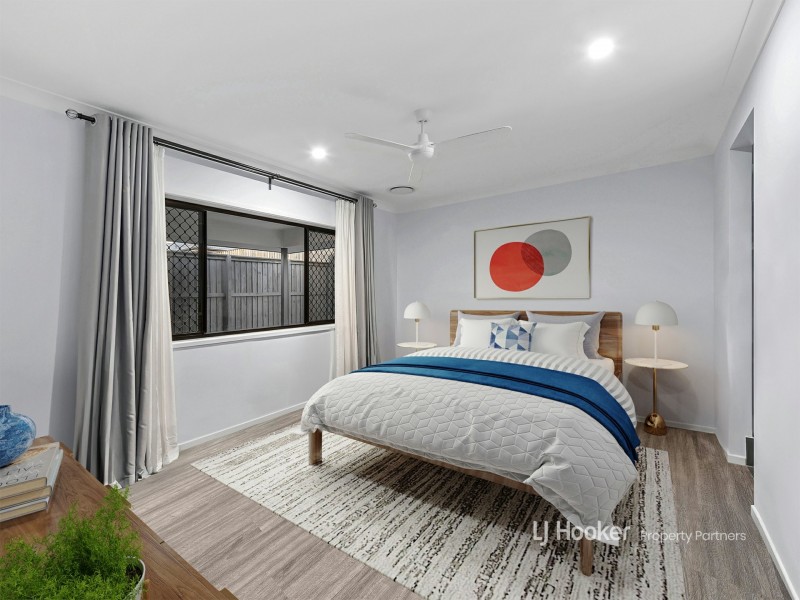 11 Bunya Drive, Park Ridge QLD 4125