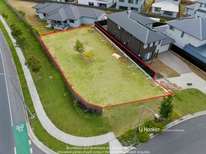 2 Montgomery Circuit, Pallara QLD 4110