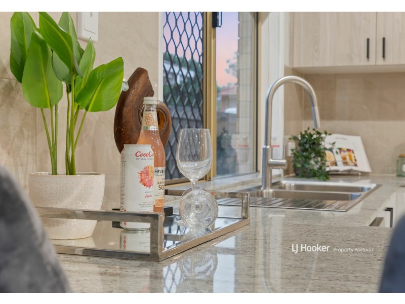 71 Rubicon Crescent, Kuraby QLD 4112