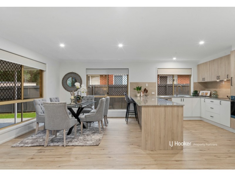 71 Rubicon Crescent, Kuraby QLD 4112