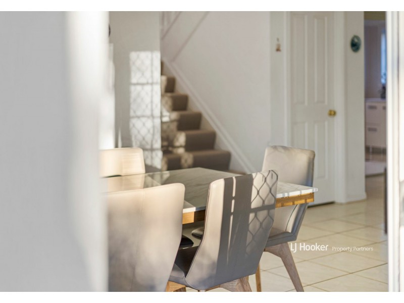 58 Lindfield Circuit, Robertson QLD 4109