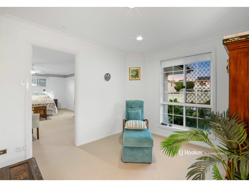 58 Lindfield Circuit, Robertson QLD 4109