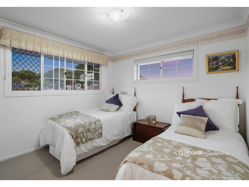 58 Lindfield Circuit, Robertson QLD 4109