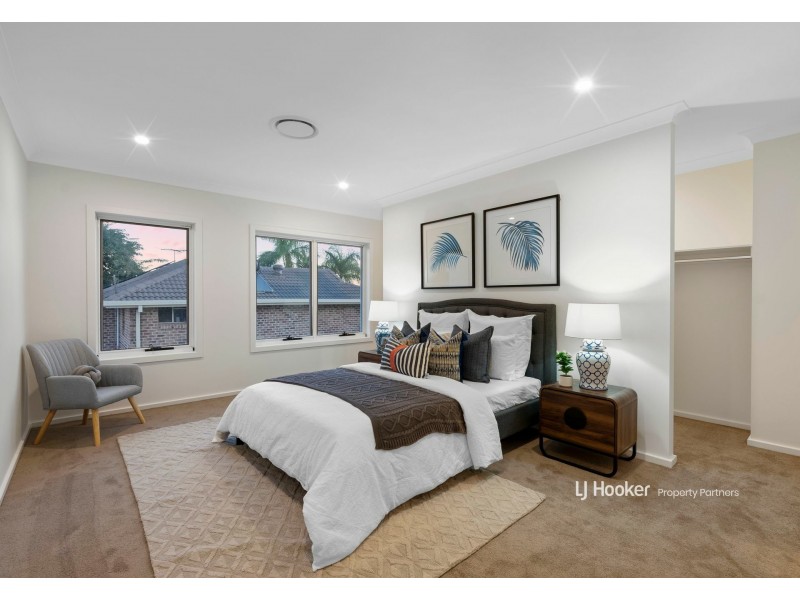 4 Estoril Street, Robertson QLD 4109