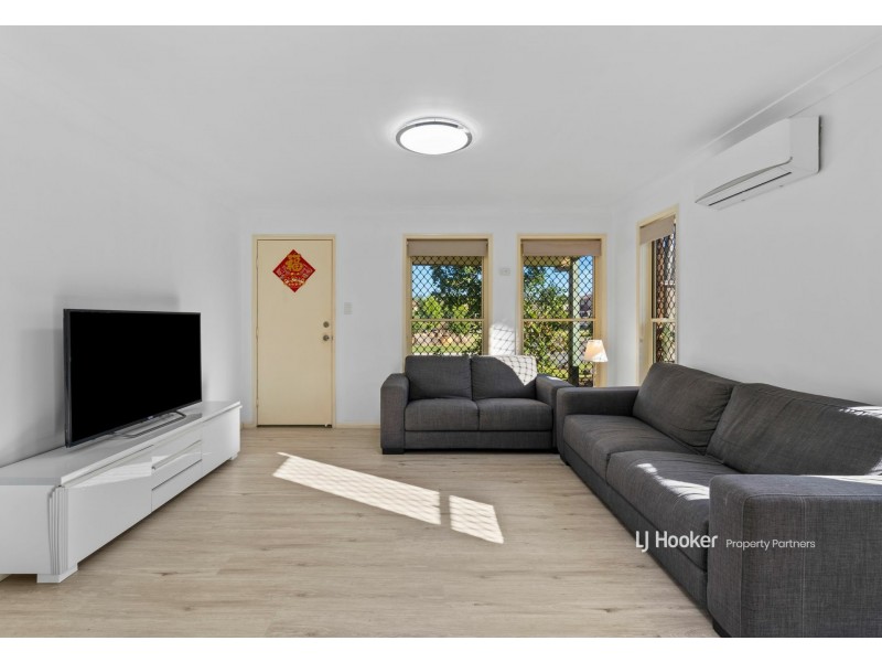 8 Tupelo Street, Calamvale QLD 4116