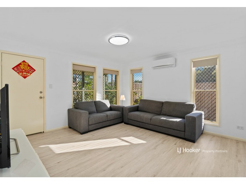 8 Tupelo Street, Calamvale QLD 4116