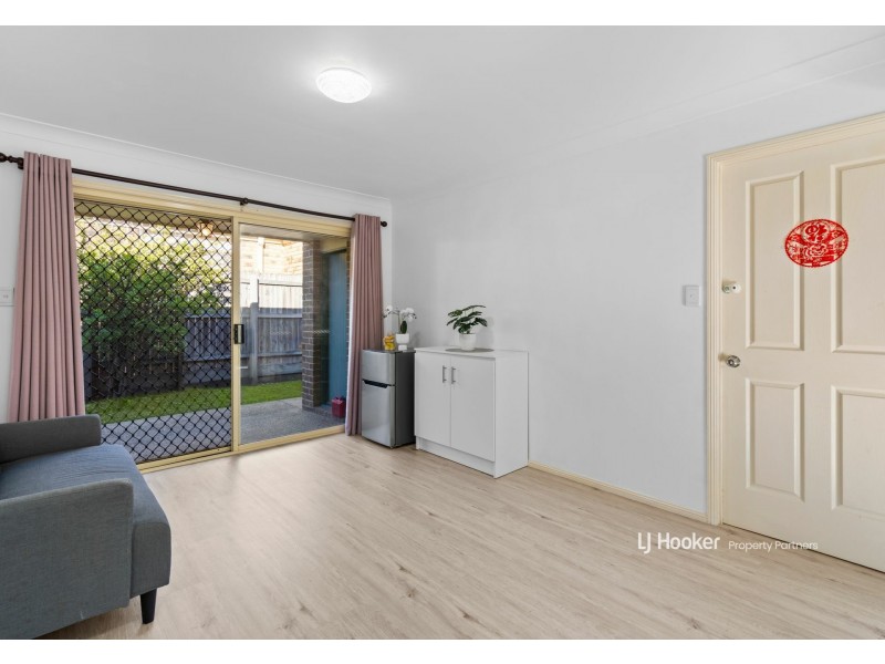 8 Tupelo Street, Calamvale QLD 4116