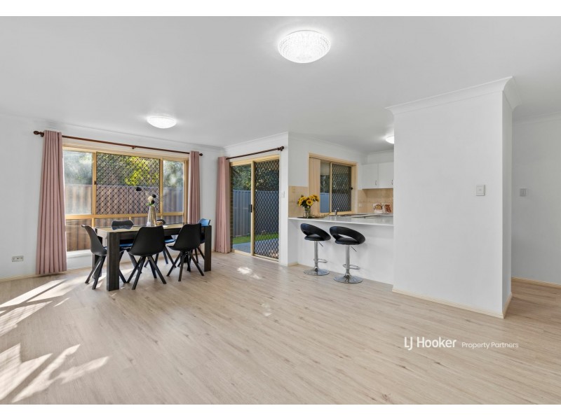 8 Tupelo Street, Calamvale QLD 4116