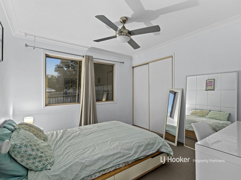 3 Conrad Place, Wishart QLD 4122