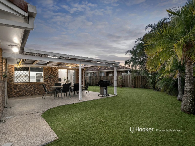 3 Conrad Place, Wishart QLD 4122