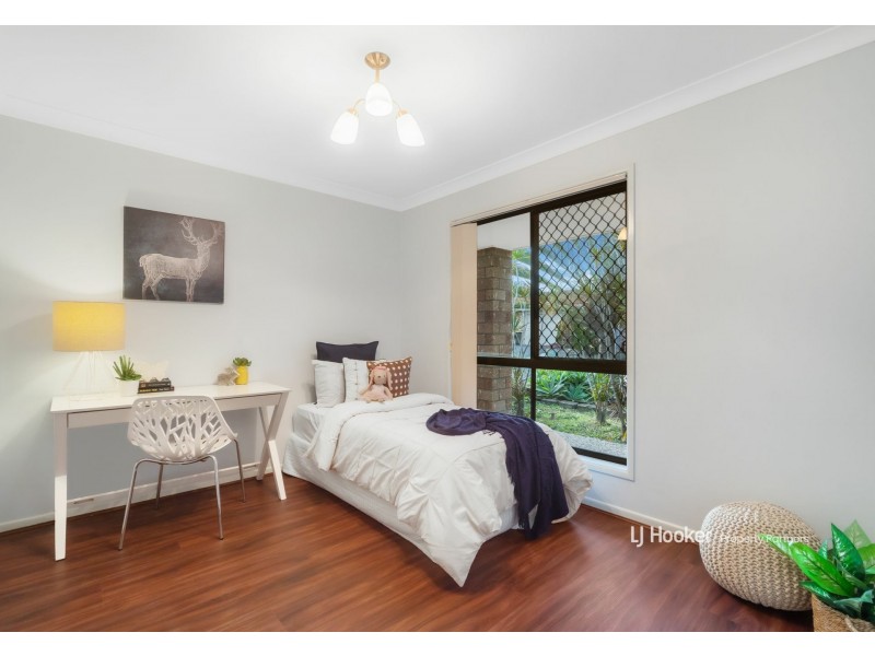28 Khoo Place, Calamvale QLD 4116
