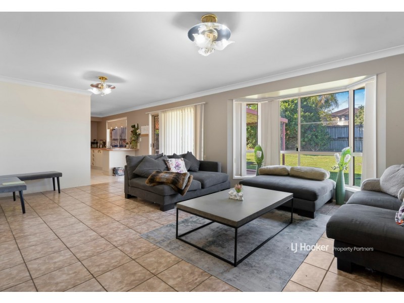 2 Waterlily Place, Calamvale QLD 4116